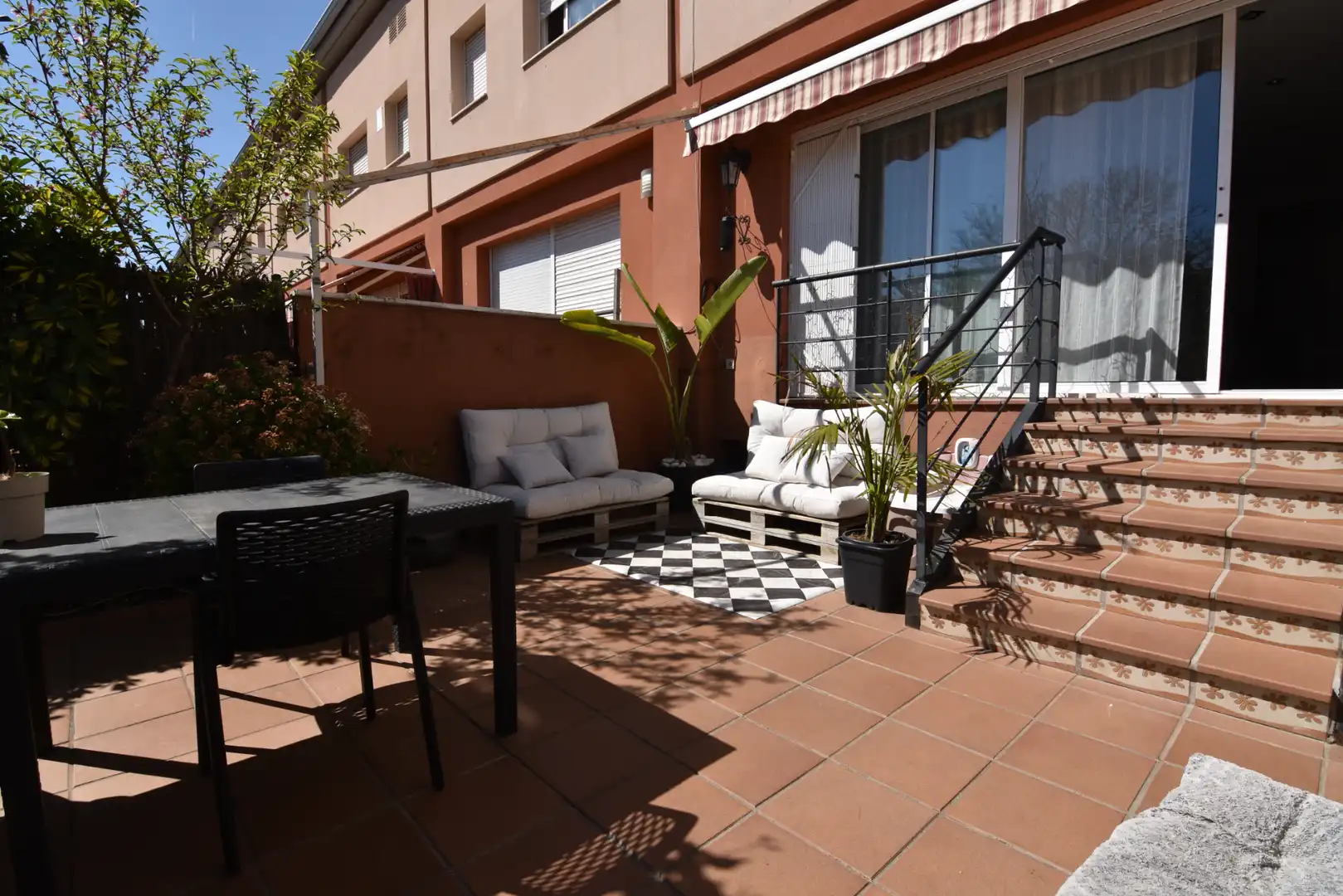 Terraza de Casa adosada en venta en Calella con Aire acondicionado, Calefacción y Jardín privado