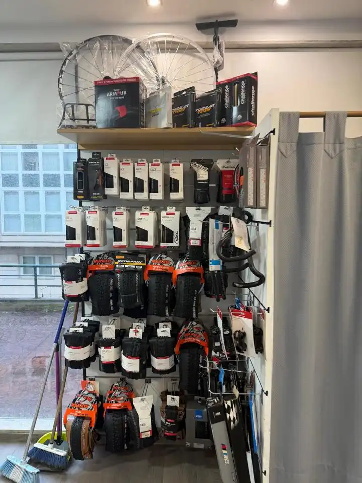 Gewerbefläche zur Miete in Rúa Graxal, imagen 7