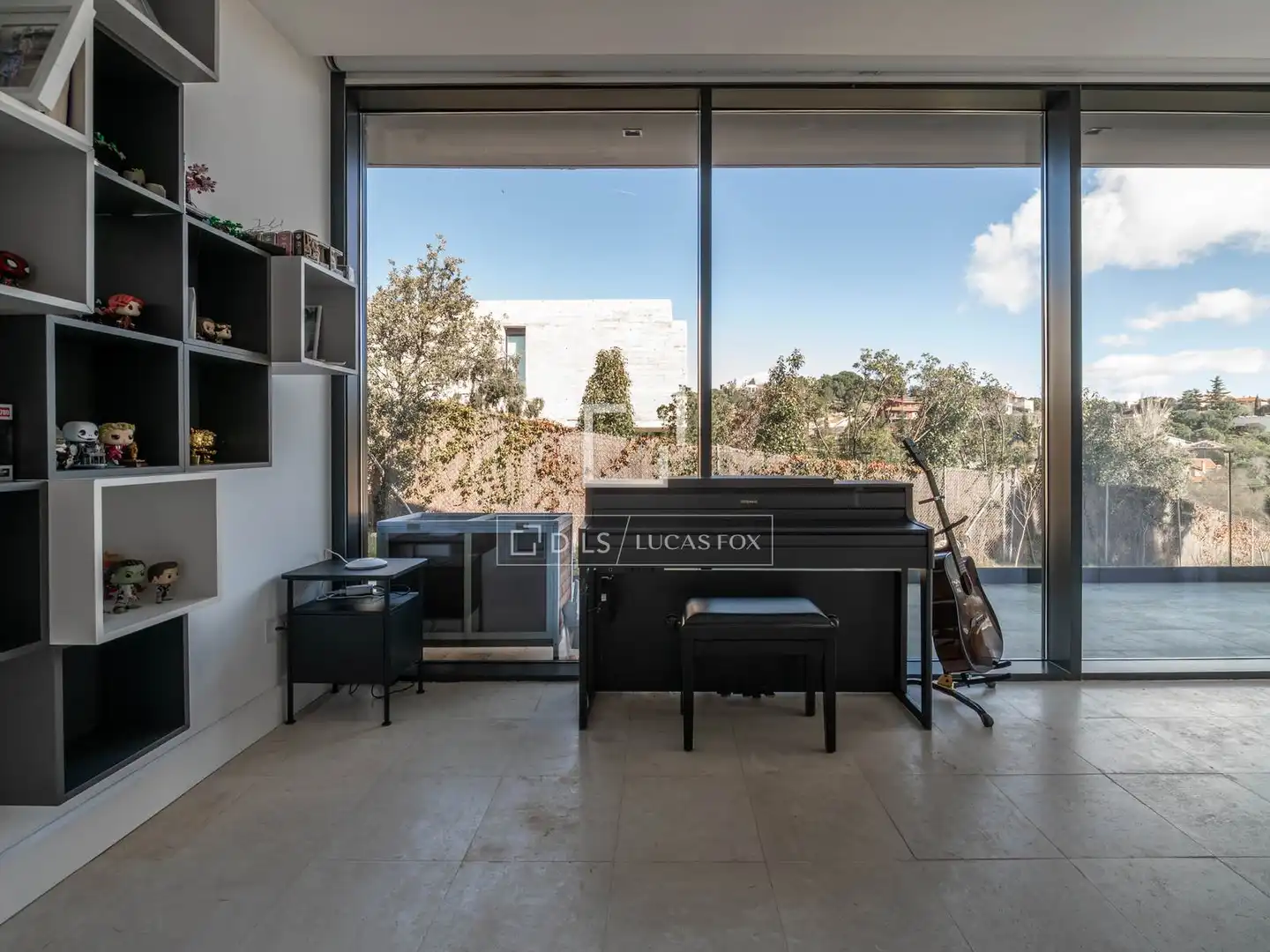 Terrassa de Casa o xalet en venda en Torrelodones amb Jardí privat, Terrassa i Traster