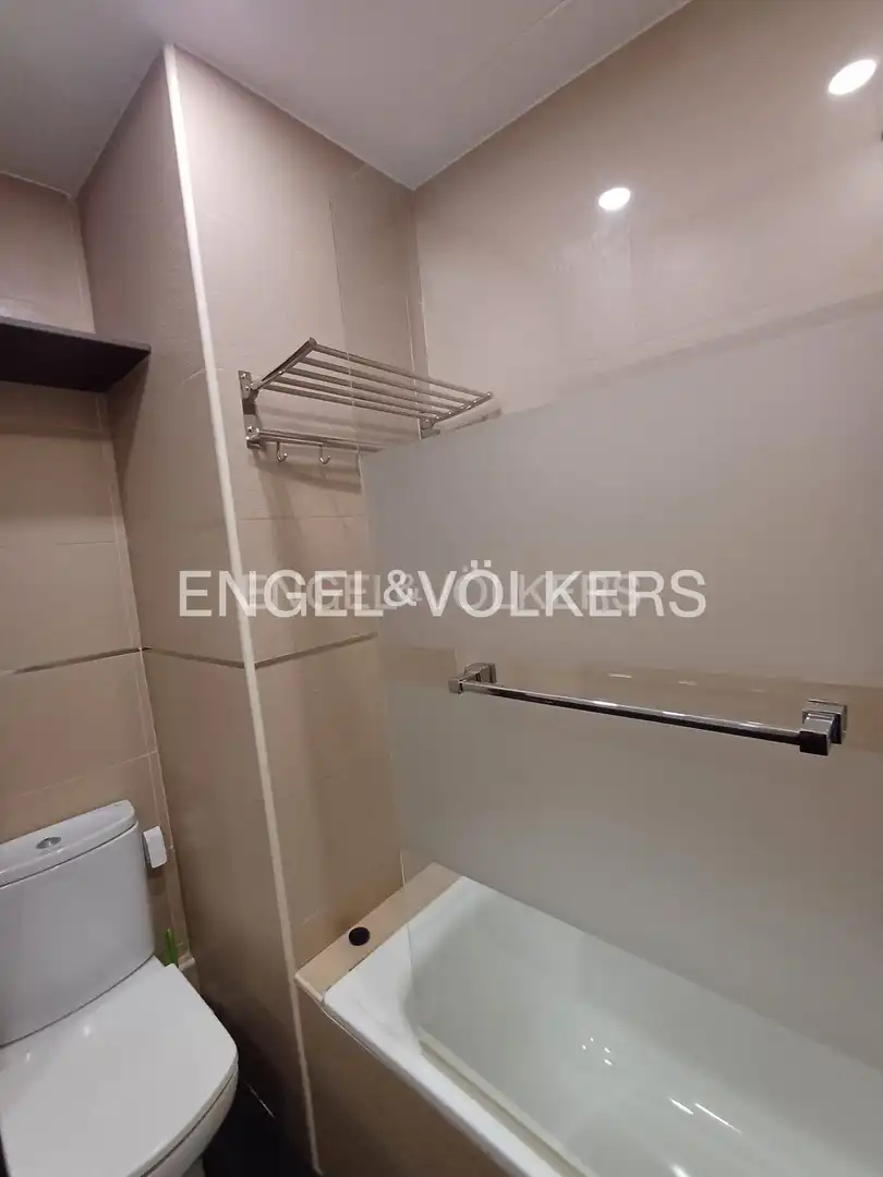 Bathroom of Flat for rent in Madrid  with Air Conditioner, Heating and Terrace
