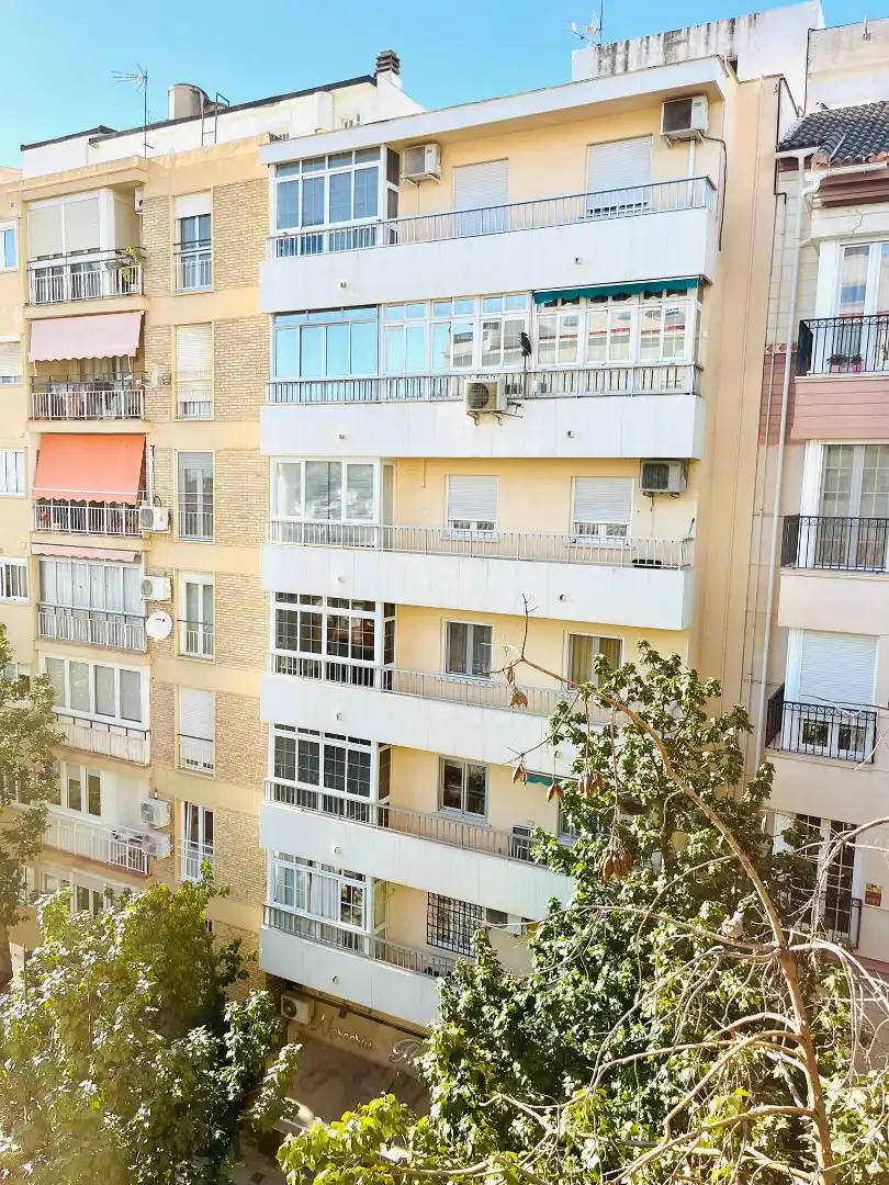 Vista exterior de Piso en venta en Málaga con Aire acondicionado, Calefacción y Amueblado