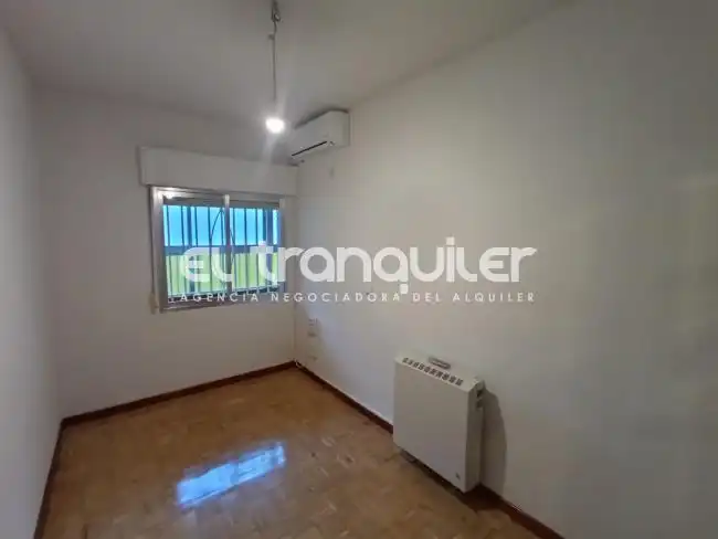 Bedroom of Flat for rent in Villaverde