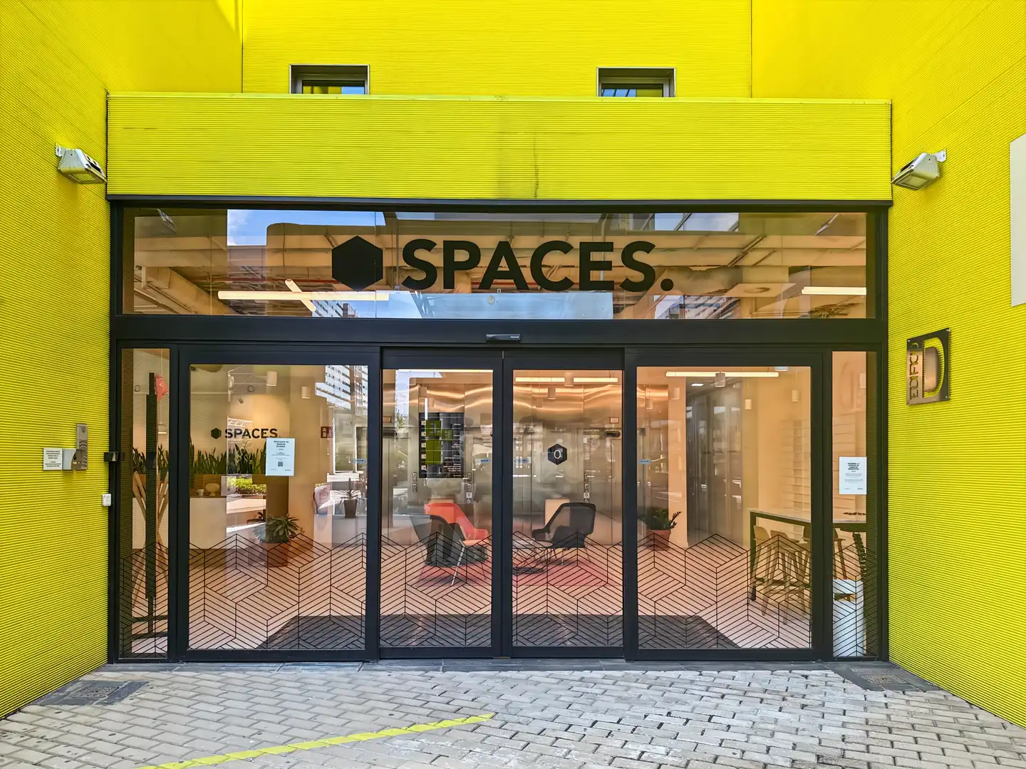 Office for rent in Madrid  with Air Conditioner, Heating and Furnished