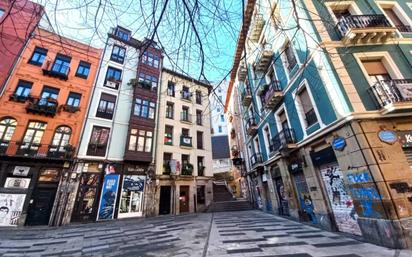 Vista exterior de Pis en venda en Bilbao 