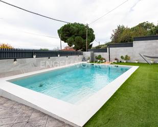 Swimming pool of House or chalet for sale in Mataró  with Air Conditioner, Terrace and Swimming Pool