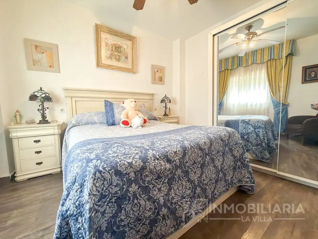 Flat with lift for sale in Calle Doctor Palomo Y Anaya, imagen 4