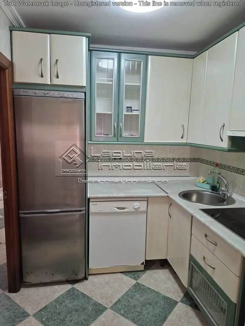 Cocina de Piso en venta en Cádiz con Aire acondicionado