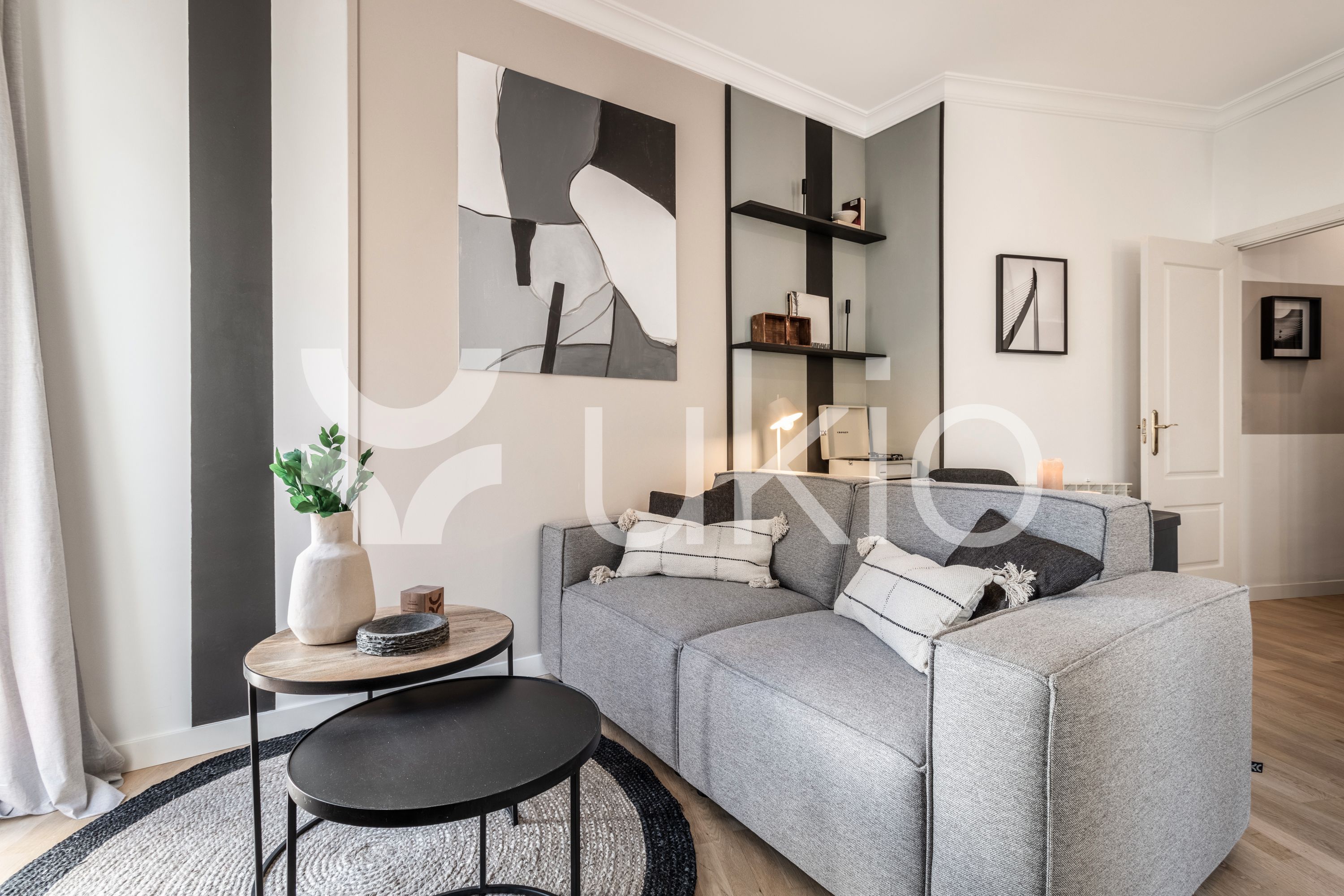 Wohnzimmer von Gebaude zur Miete in  Madrid Capital