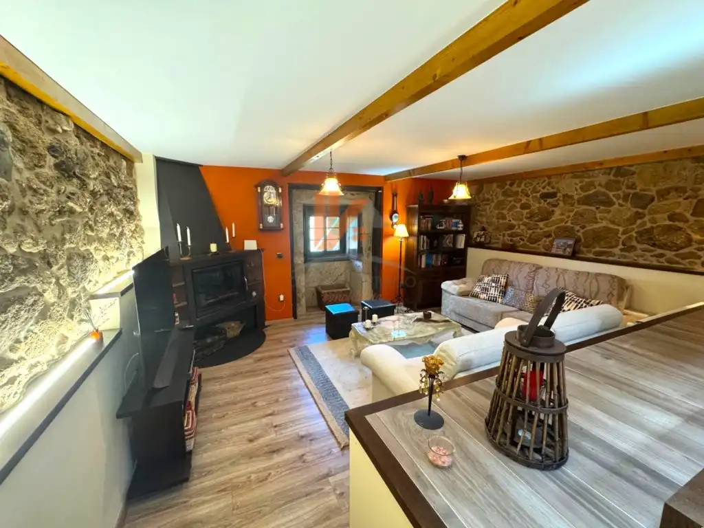 Sala de estar de Casa o chalet en venta en A Estrada  con Jardín privado, Horno y Balcón