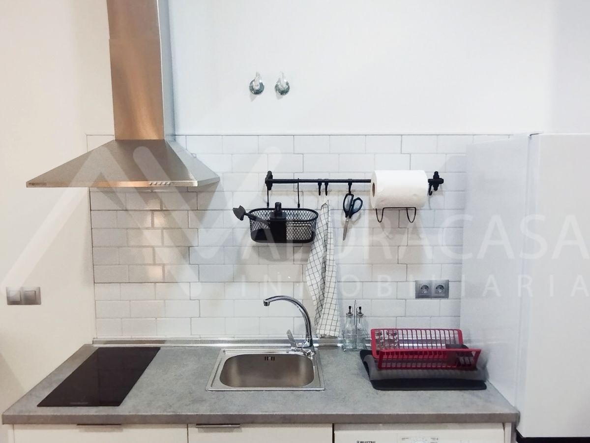 Cuina de Apartament de lloguer en Málaga Capital amb Moblat