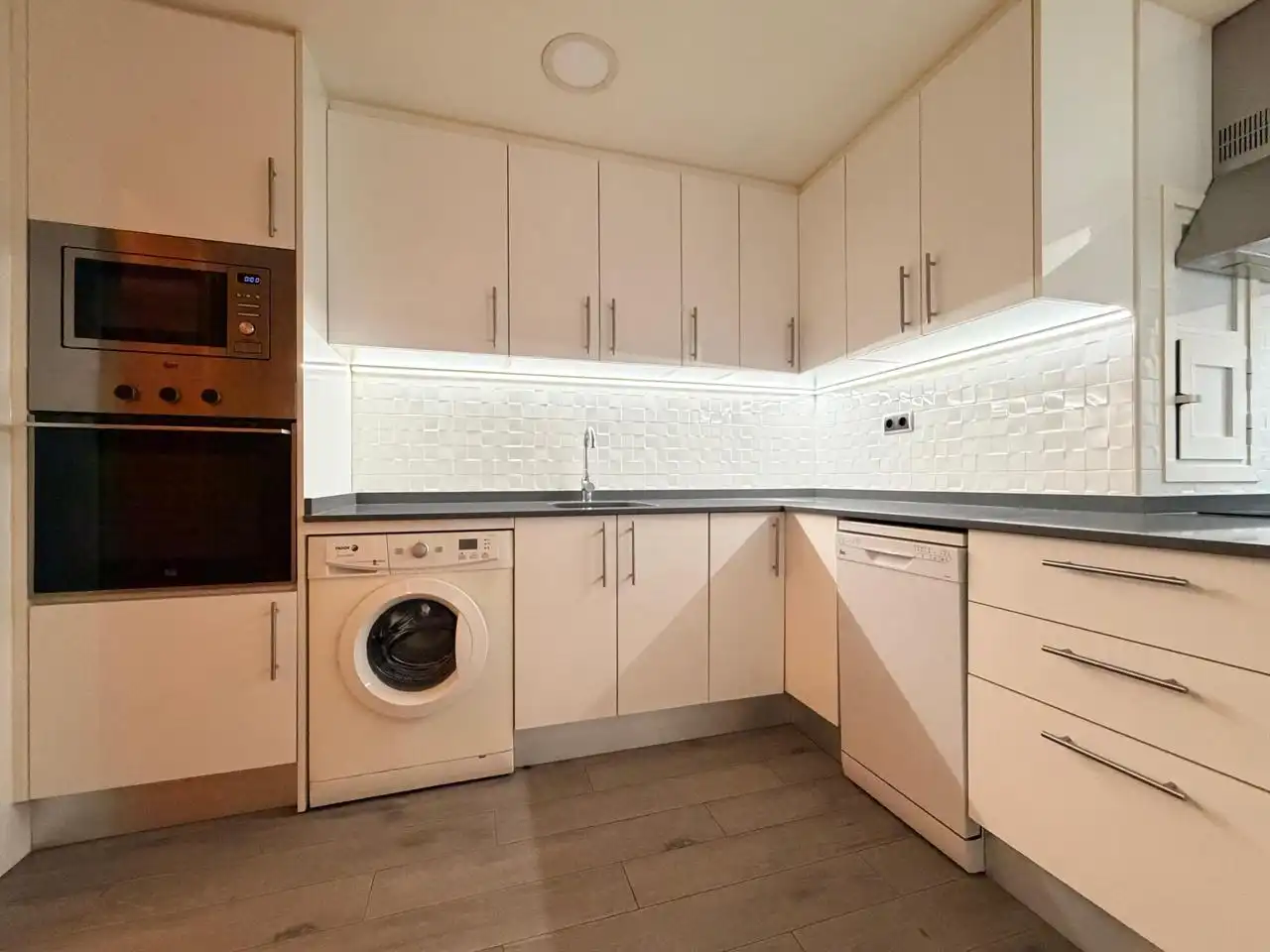 Cocina de Piso en venta en Madrid con Aire acondicionado, Calefacción y Terraza