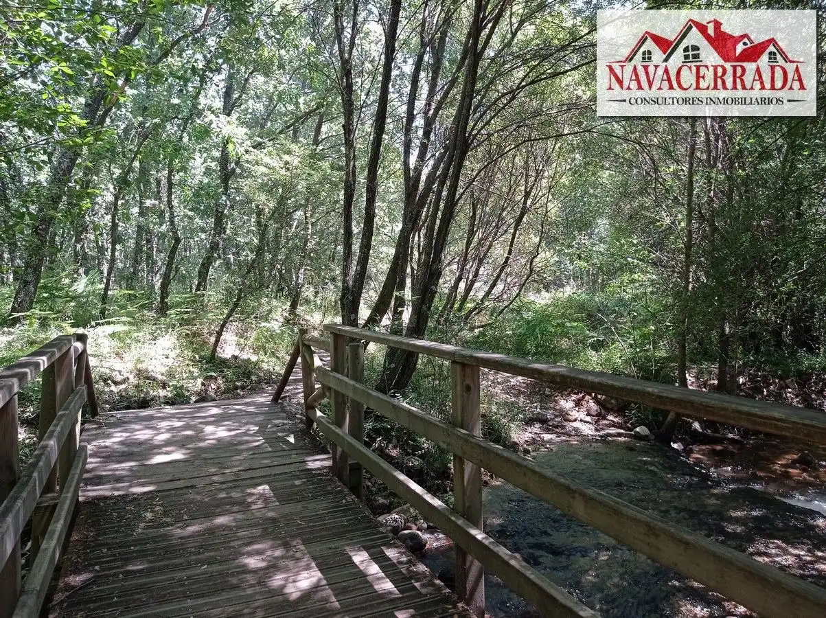 Vista exterior de Residencial en venta en Navacerrada