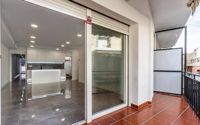 Flat for sale in Sabadell  with Air Conditioner, Terrace and Balcony