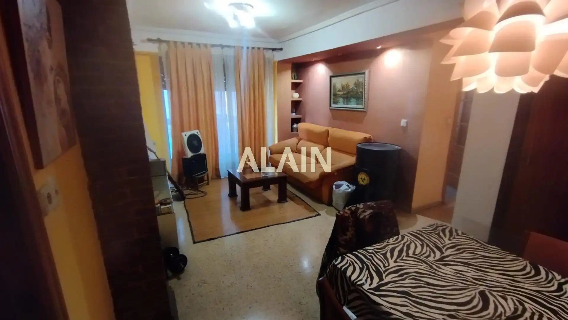 Dormitori de Pis en venda en  Valencia Capital amb Aire condicionat, Calefacció i Moblat