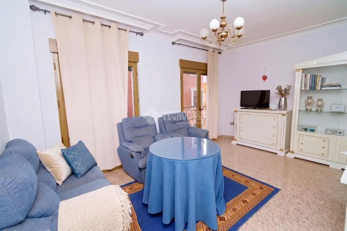 Sala de estar de Estudio en venta en Linares con Aire acondicionado y Balcón