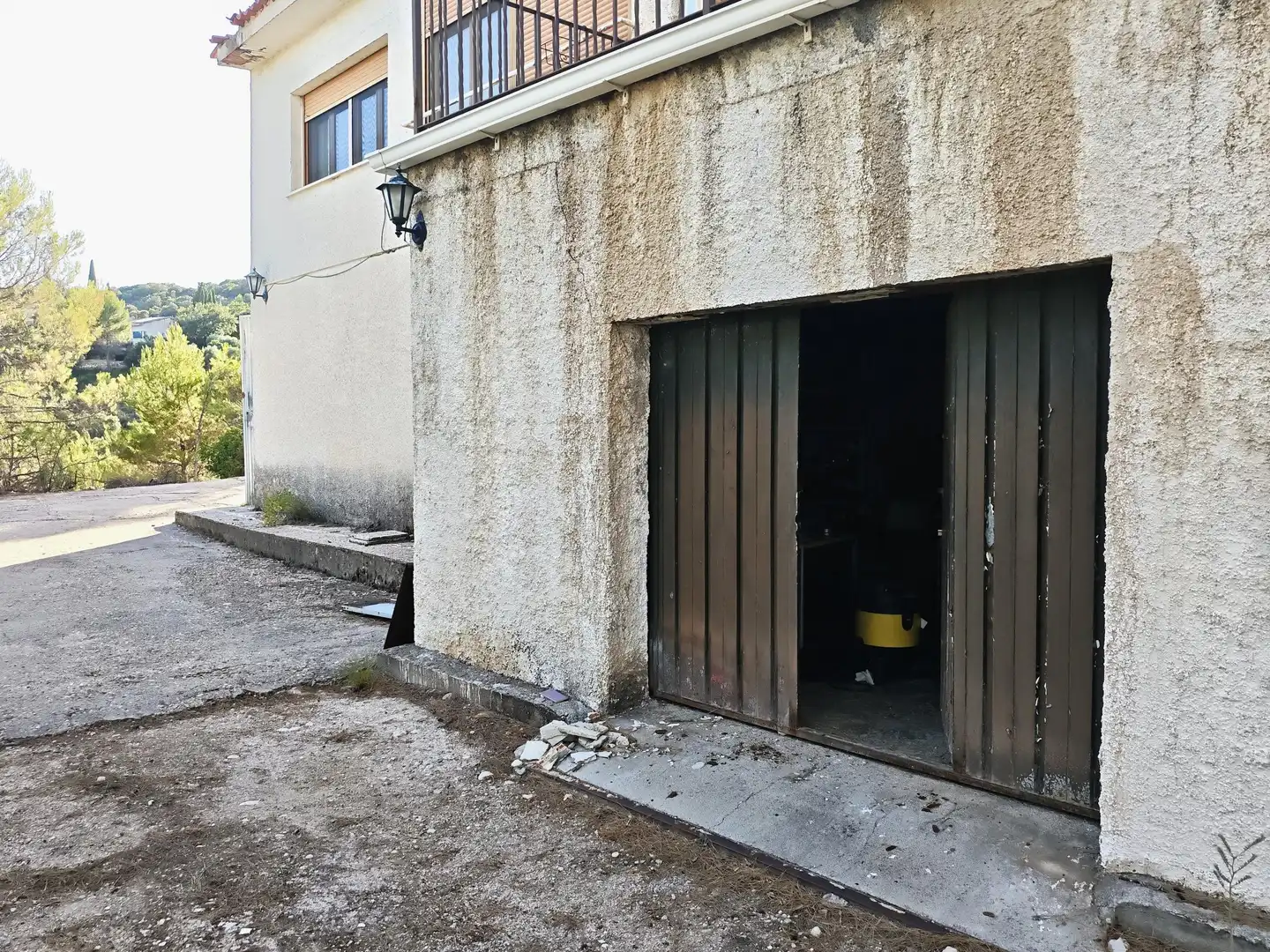 Vista exterior de Casa o chalet en venta en Perales de Tajuña con Jardín privado, Piscina y Alarma