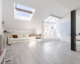 Sala d'estar de Àtic en venda en  Madrid Capital amb Aire condicionat, Calefacció i Terrassa