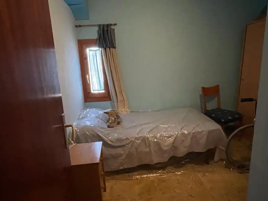 Dormitori de Casa o xalet en venda en Redecilla del Camino amb Moblat