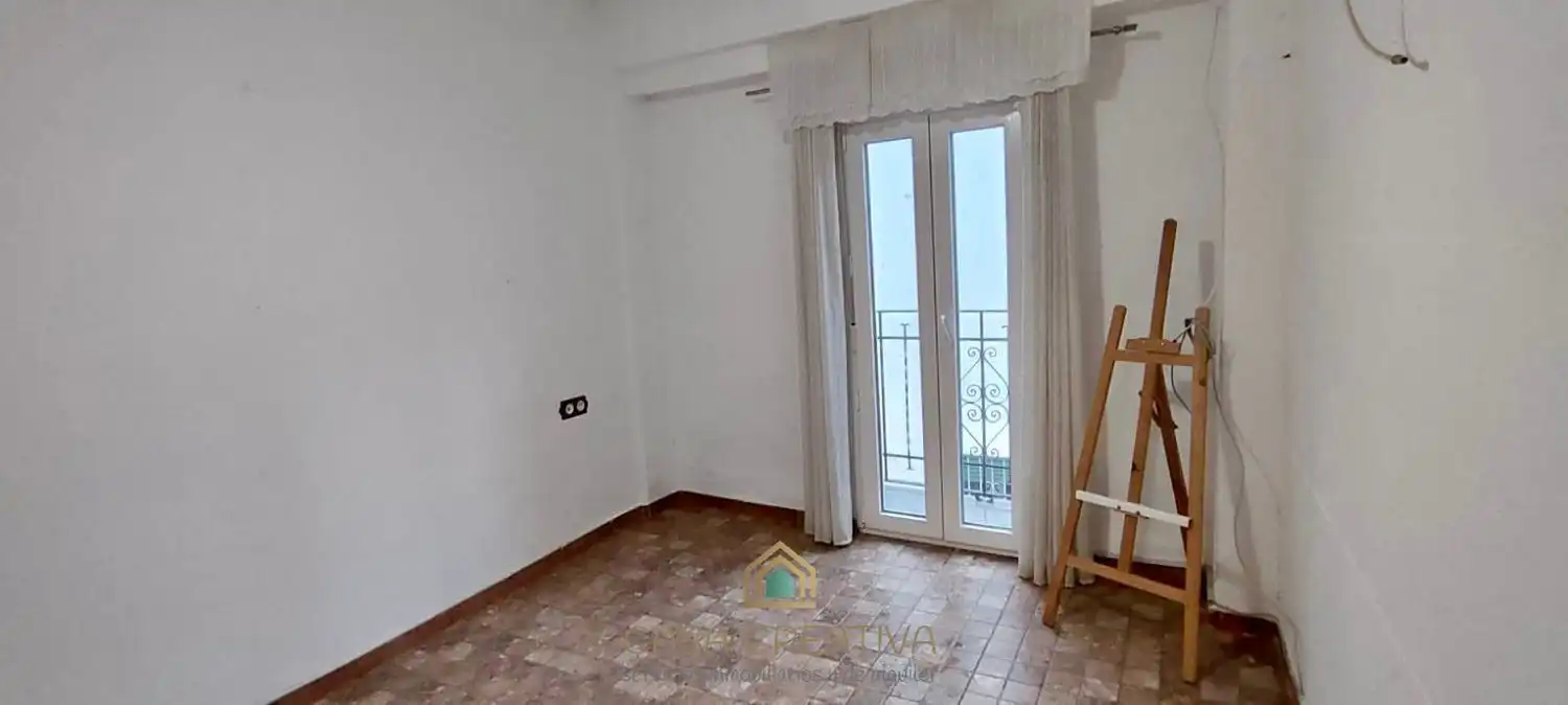Detached house for sale in Calle Calle Salvador Nalda, imagen 7