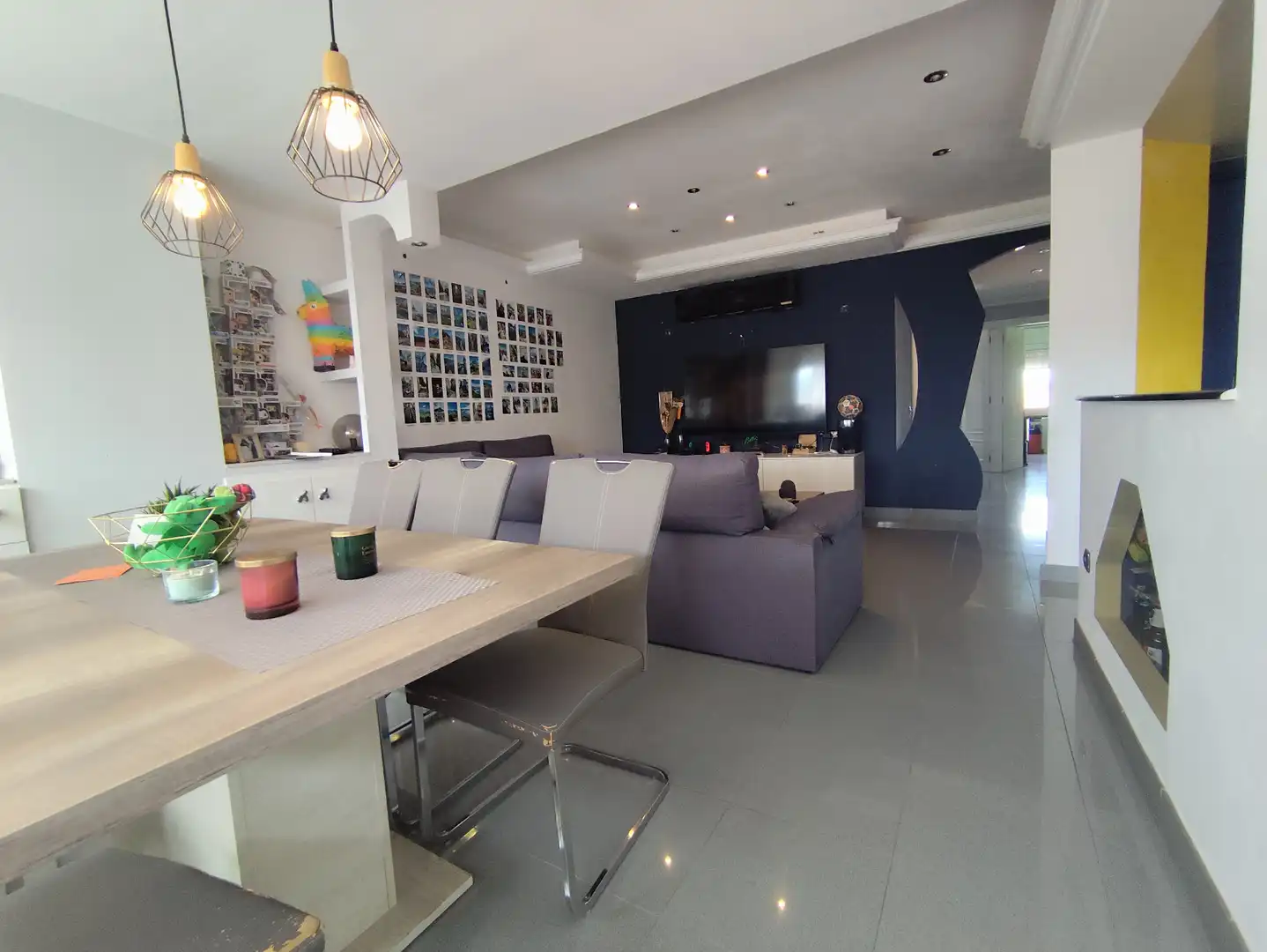 Living room of Flat for sale in Vilanova del Camí  with Air Conditioner, Heating and Oven