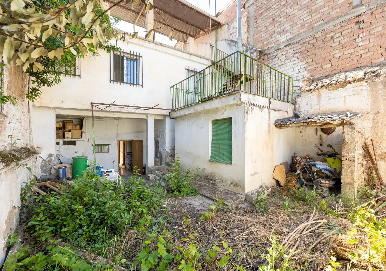 Vista exterior de Casa adosada en venta en Maracena