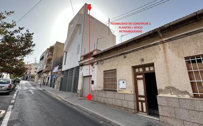 Vista exterior de Casa o xalet en venda en Alicante / Alacant amb Terrassa