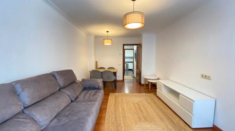 Photo 2 of Flat to rent in Avenida de Vilagarcía, Ensanche - Sar, A Coruña