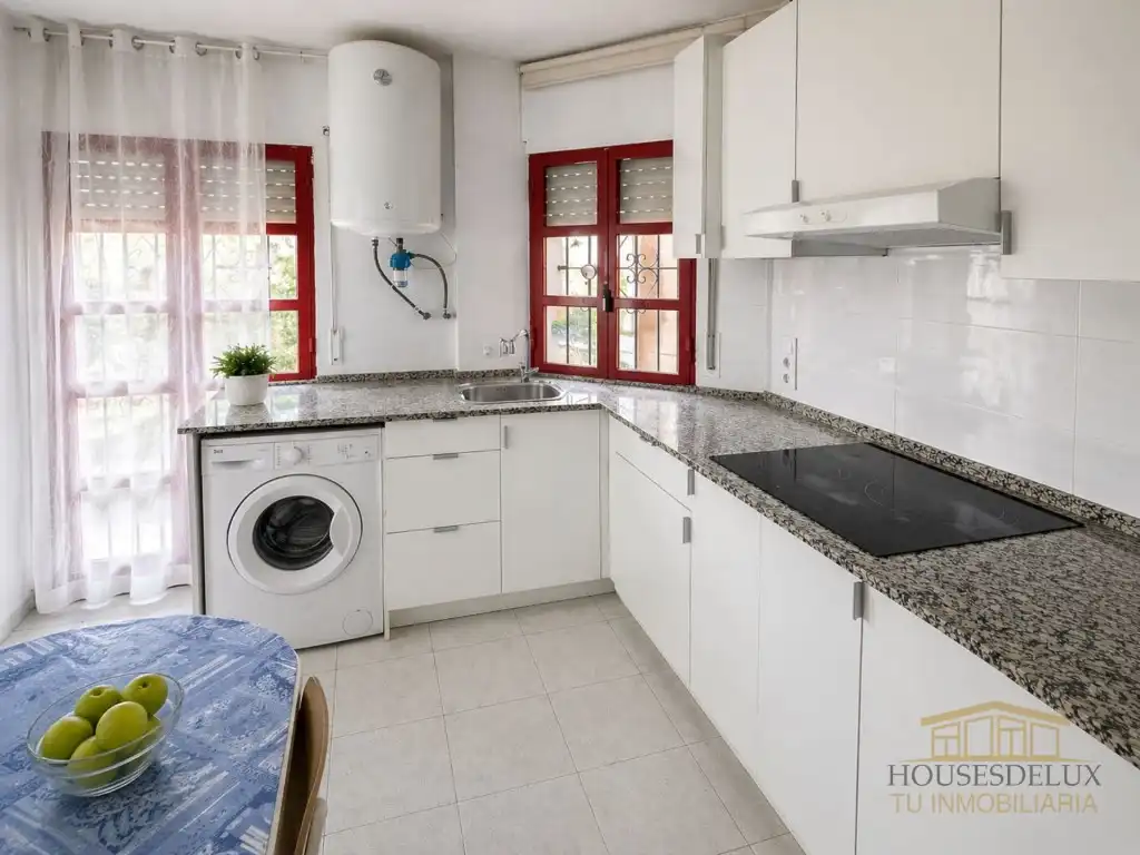Cocina de Dúplex en venta en  Murcia Capital