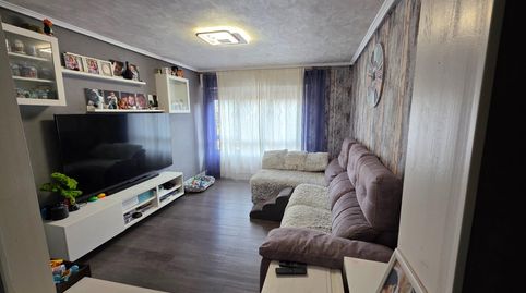 Foto 2 von Wohnung zum Verkauf in Usansolo, Bizkaia