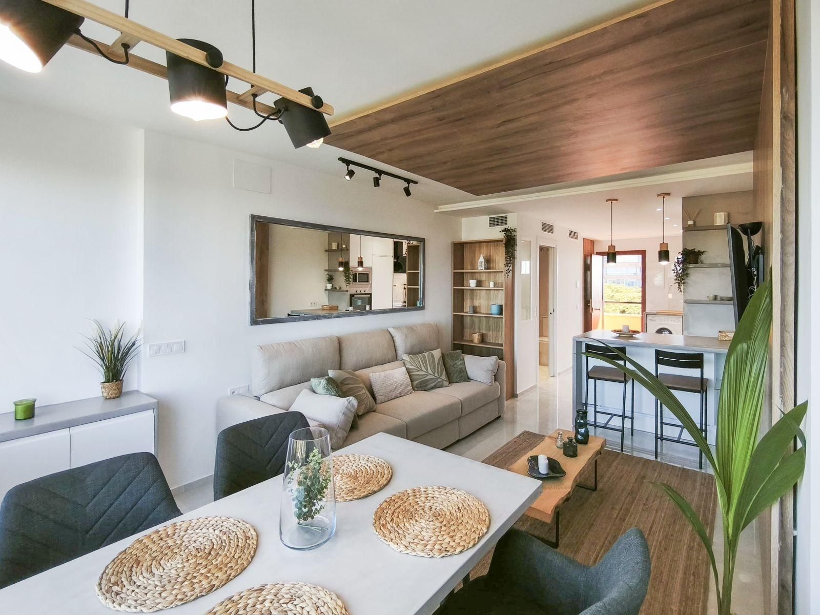 Sala d'estar de Apartament en venda en Mijas amb Aire condicionat, Calefacció i Jardí privat