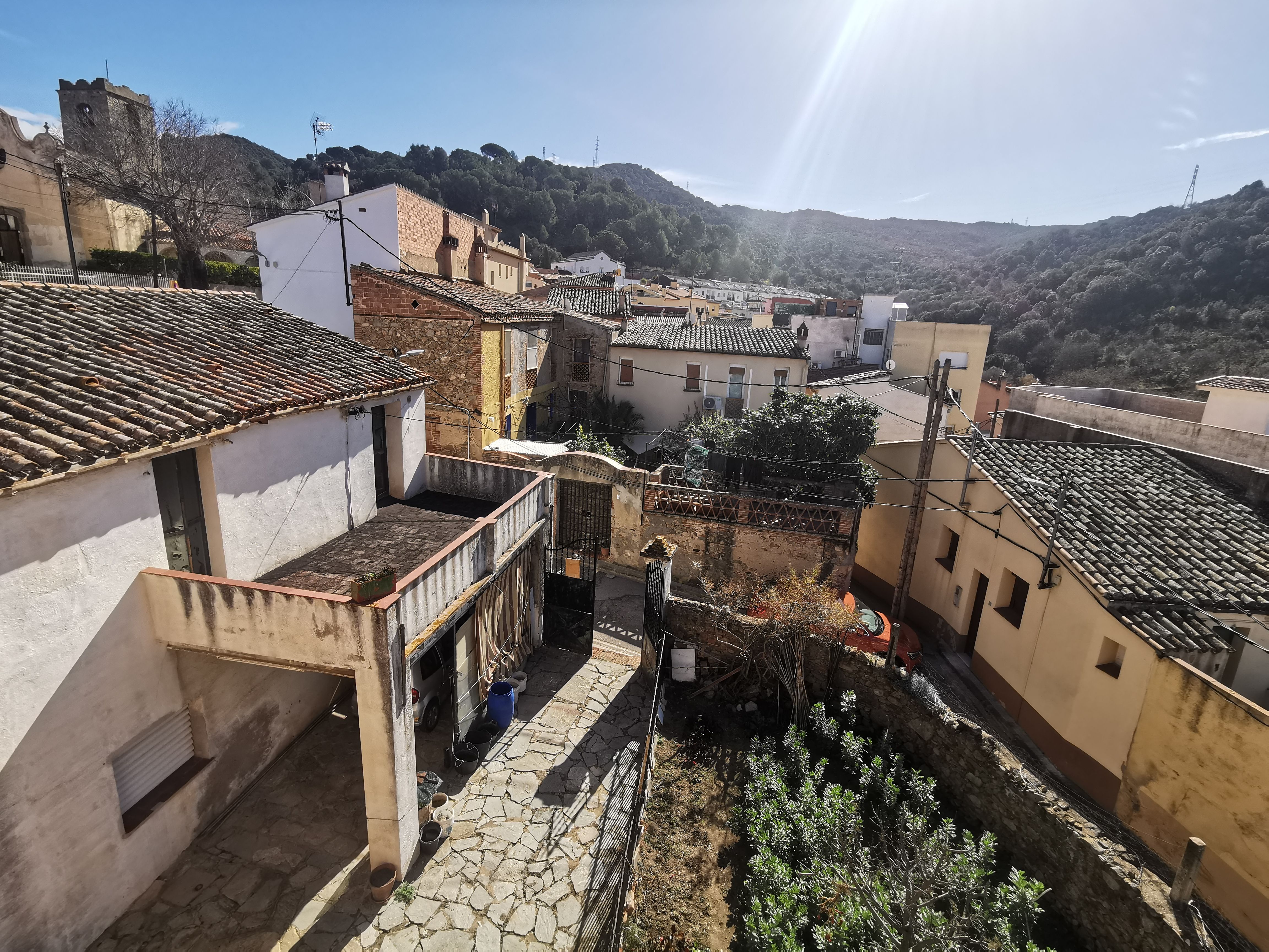 Vista exterior de Casa o xalet en venda en Santa Maria de Martorelles amb Jardí privat, Terrassa i Balcó
