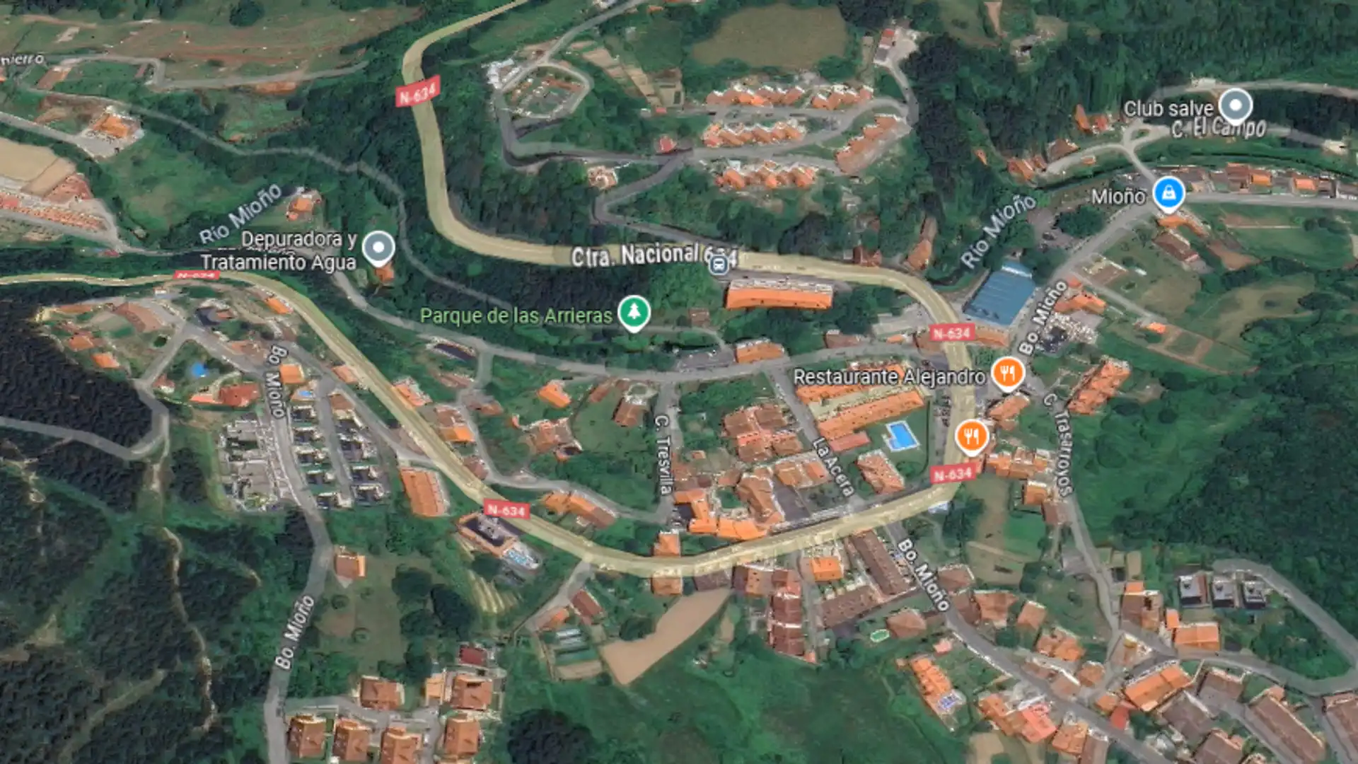 Vista exterior de Piso en venta en Castro-Urdiales