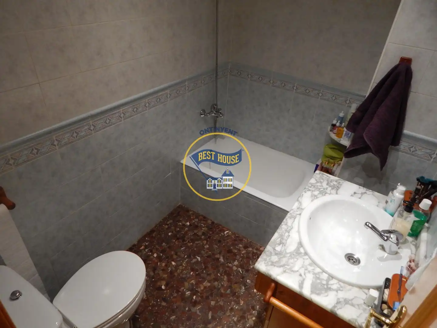 Bany de Pis en venda en Ontinyent amb Calefacció, Terrassa i Traster