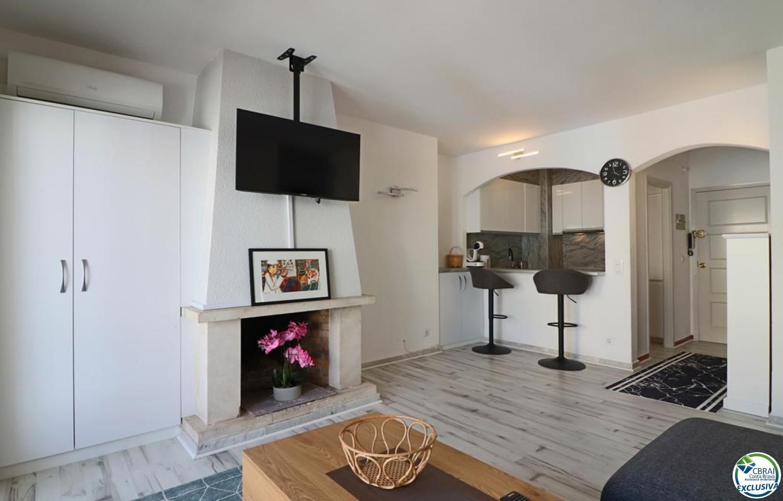 Living room of Apartment for sale in Empuriabrava  with Air Conditioner, Heating and Terrace