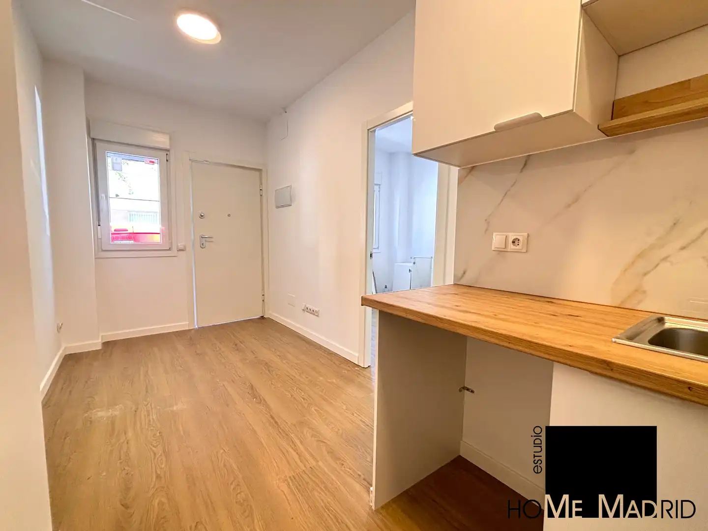 Cuina de Local en venda en Madrid amb Aire condicionat, Calefacció i Parquet