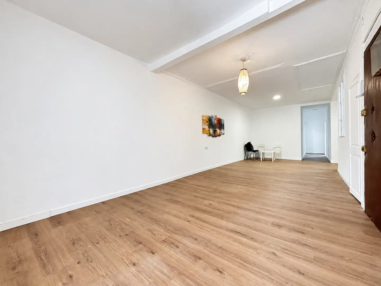 Flat with terrace for sale in Carrer Nou de la Rambla, imagen 2