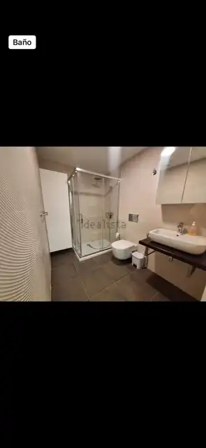 Baño de Piso de alquiler en Fuengirola con Aire acondicionado, Terraza y Amueblado