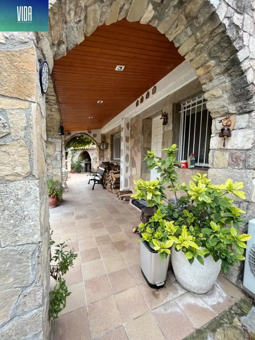 Casa amb piscina en venda a Fonollosa, imagen 4