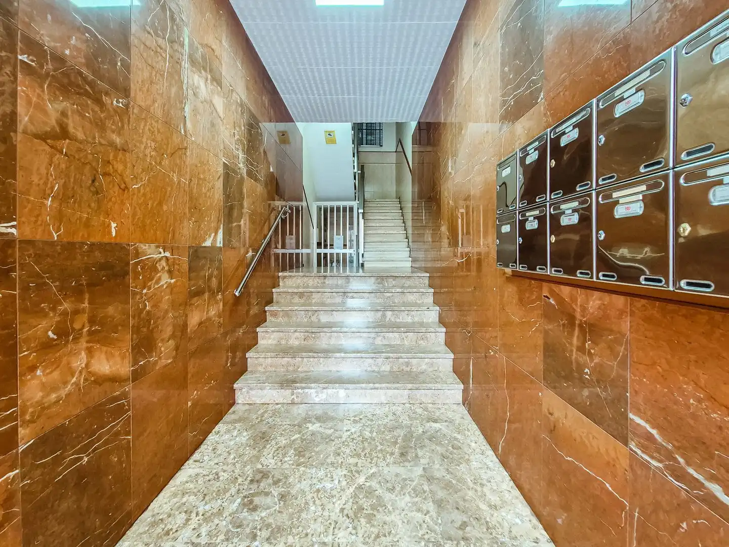 Residencial en venda a Calle Uruguay 0, imagen 4