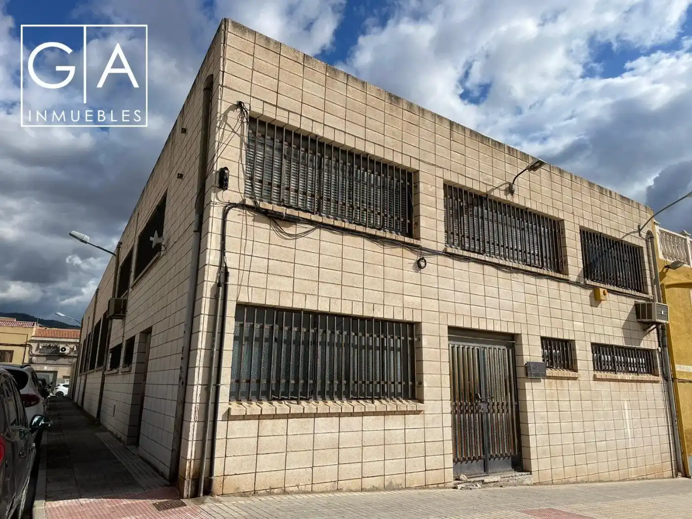 Nave industrial en venta en Carretera de Sax 3