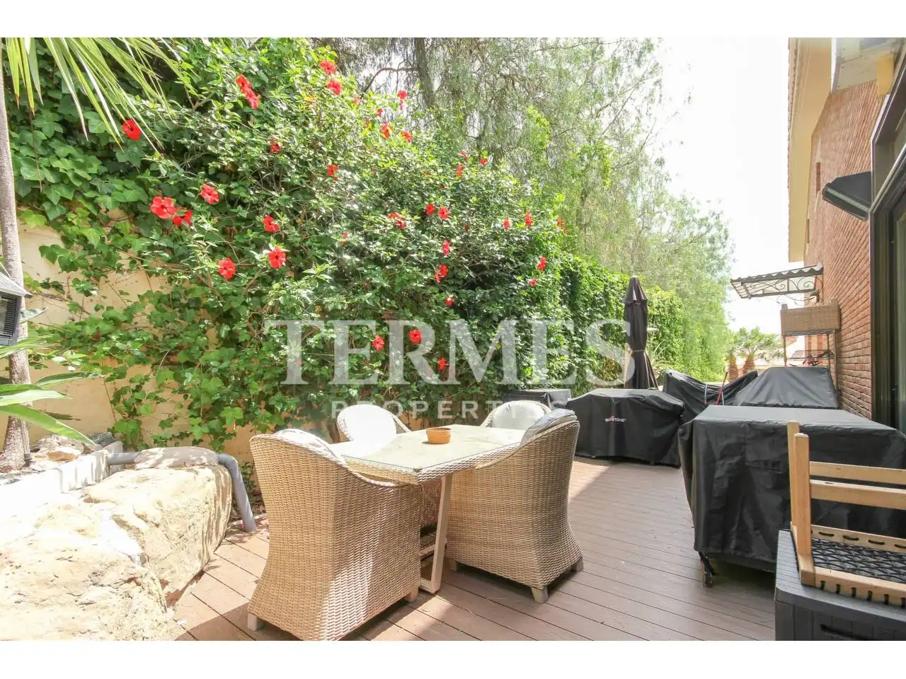 Terrasse von Haus oder Chalet zur Miete in Castelldefels mit Klimaanlage, Privatgarten und Terrasse
