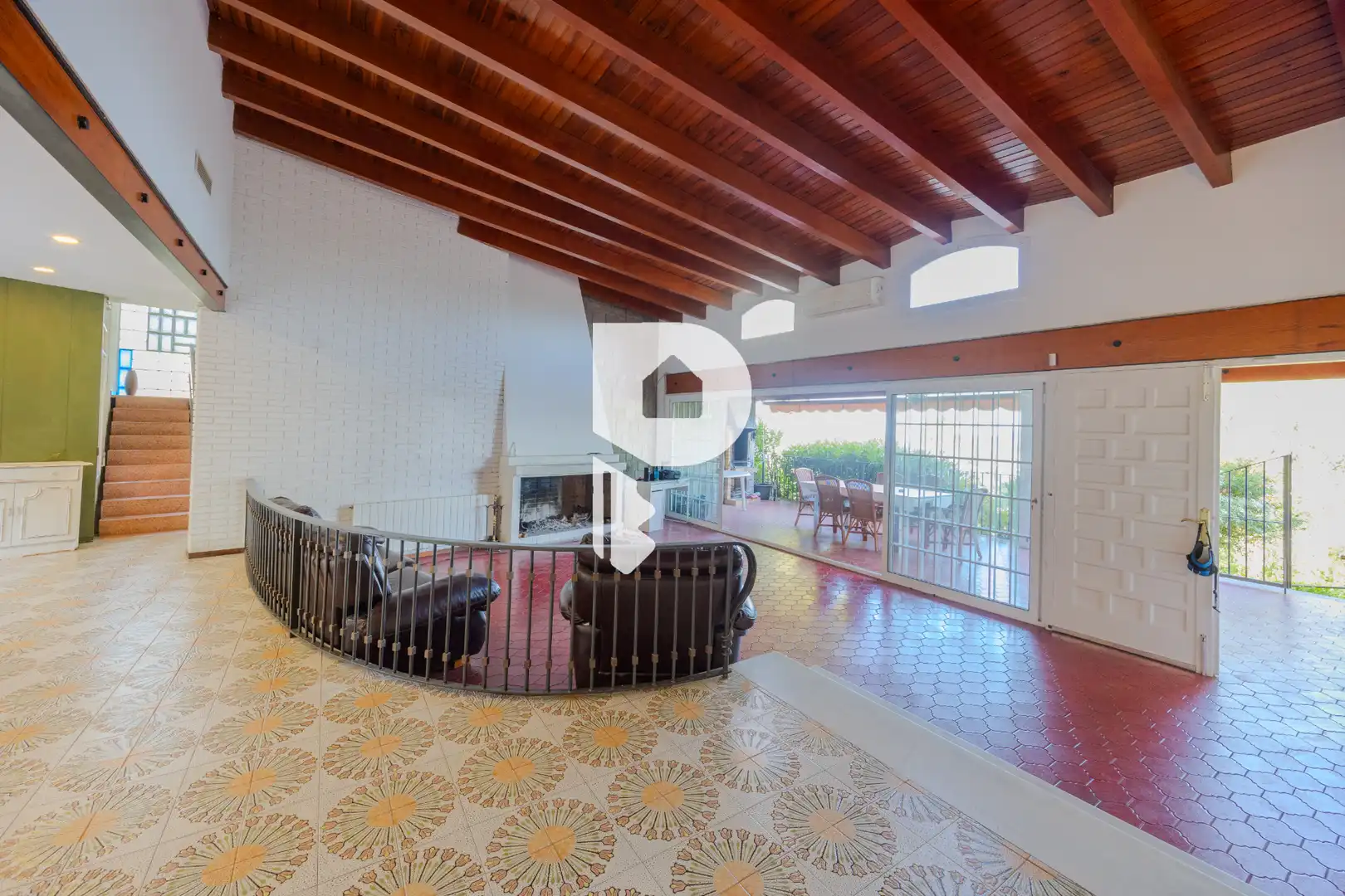 Living room of Houses for sale in Pallejà  with Air Conditioner, Heating and Private garden