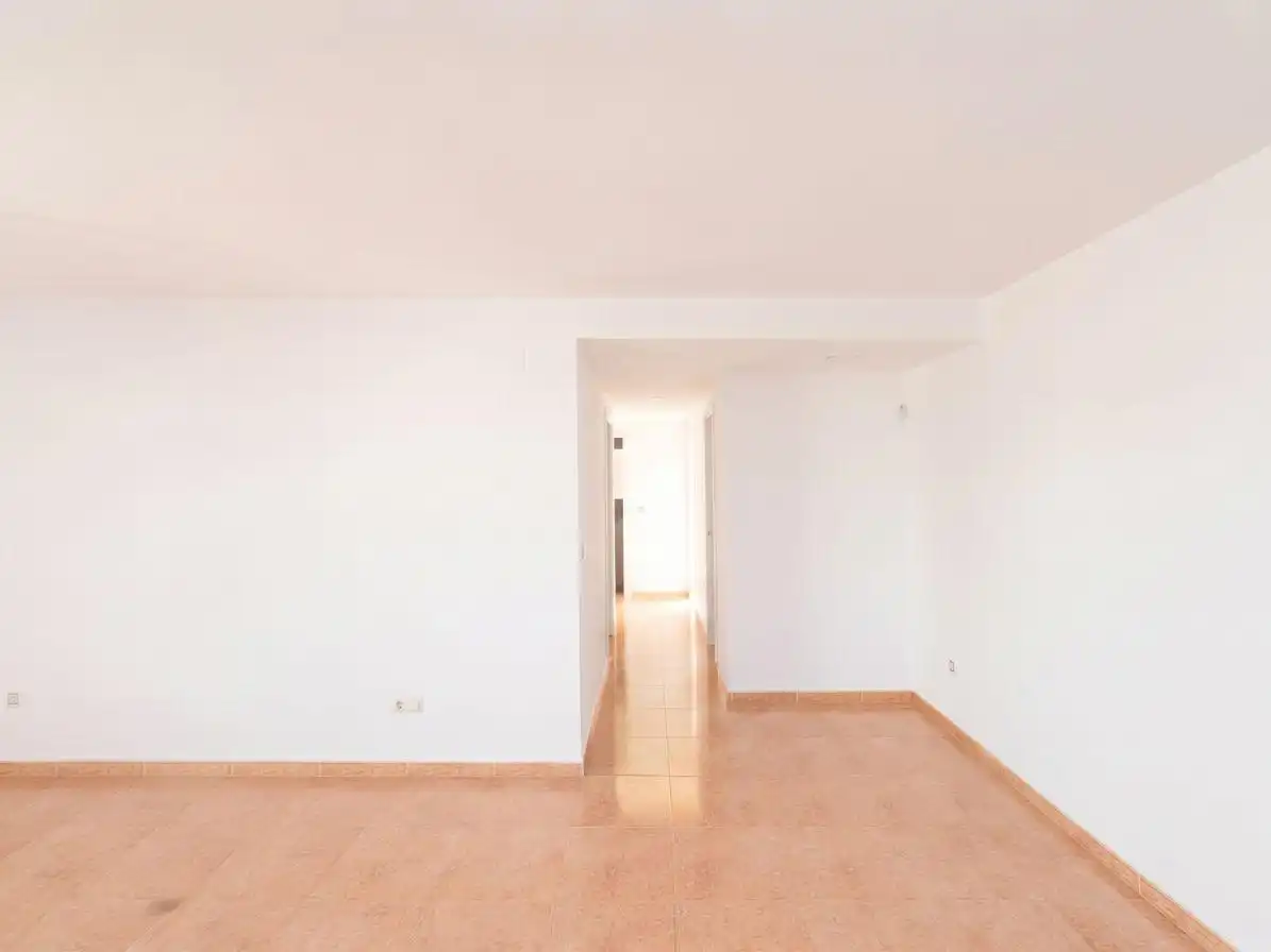 Piso en venta en San Vicente del Raspeig / Sant Vicent del Raspeig con Terraza