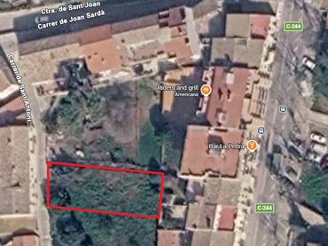 Terreny residencial en venda a SANT ANTONI 30