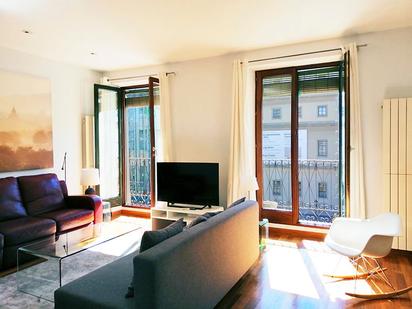 Living room of Flat to rent in  Madrid Capital  with Parquet flooring