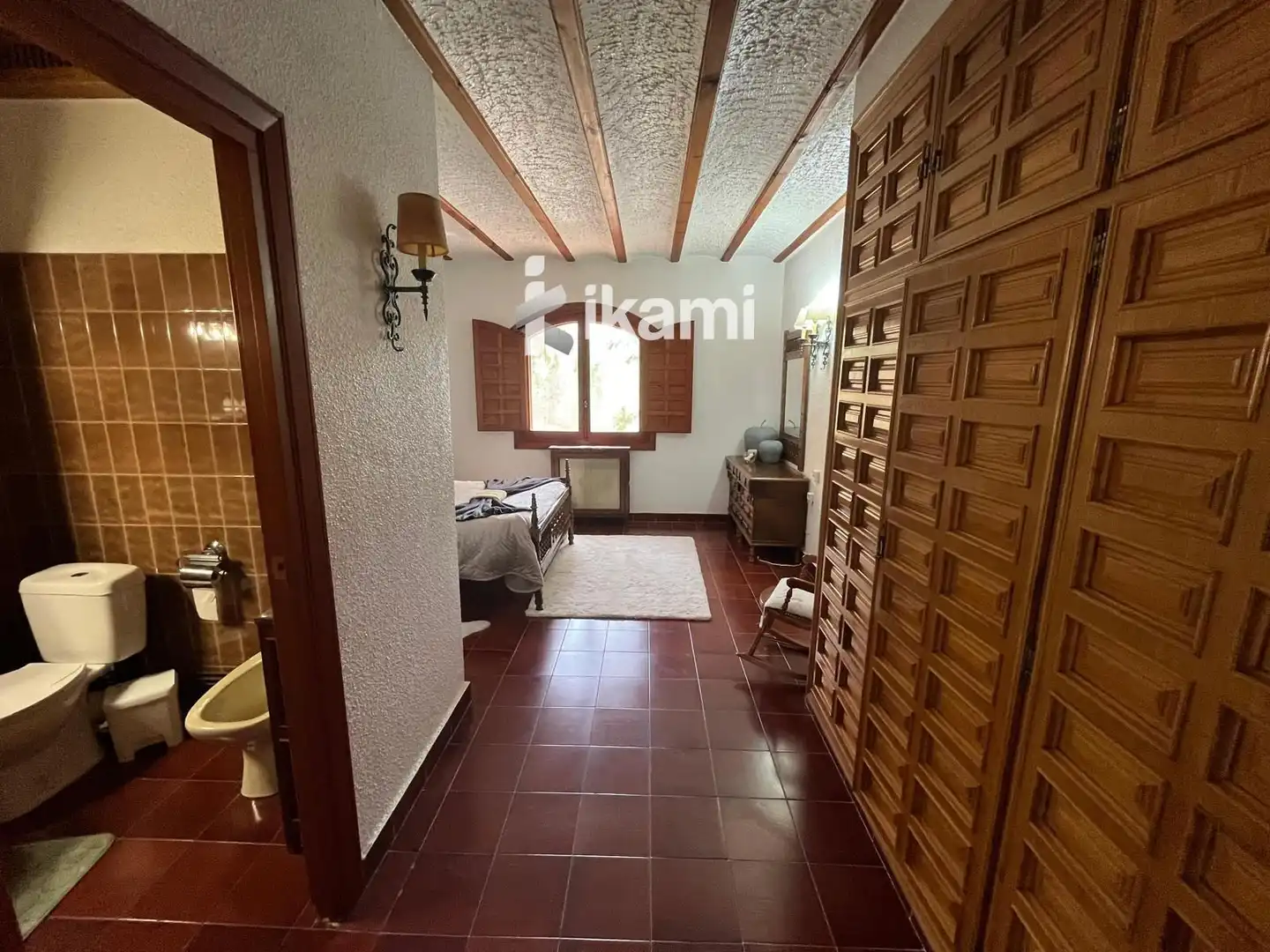 Habitación de Casa o chalet en venta en Elda con Calefacción, Trastero y Piscina