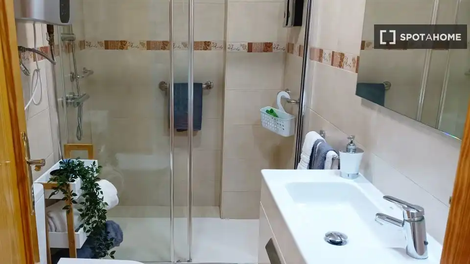 Habitación en Playa Honda - Playa Paraíso