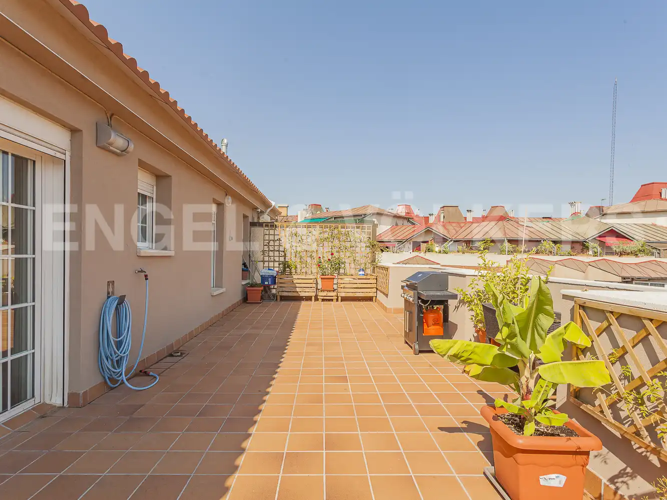 Terrace of Attic for rent in Barcelona  with Heating, Parquet flooring and Terrace