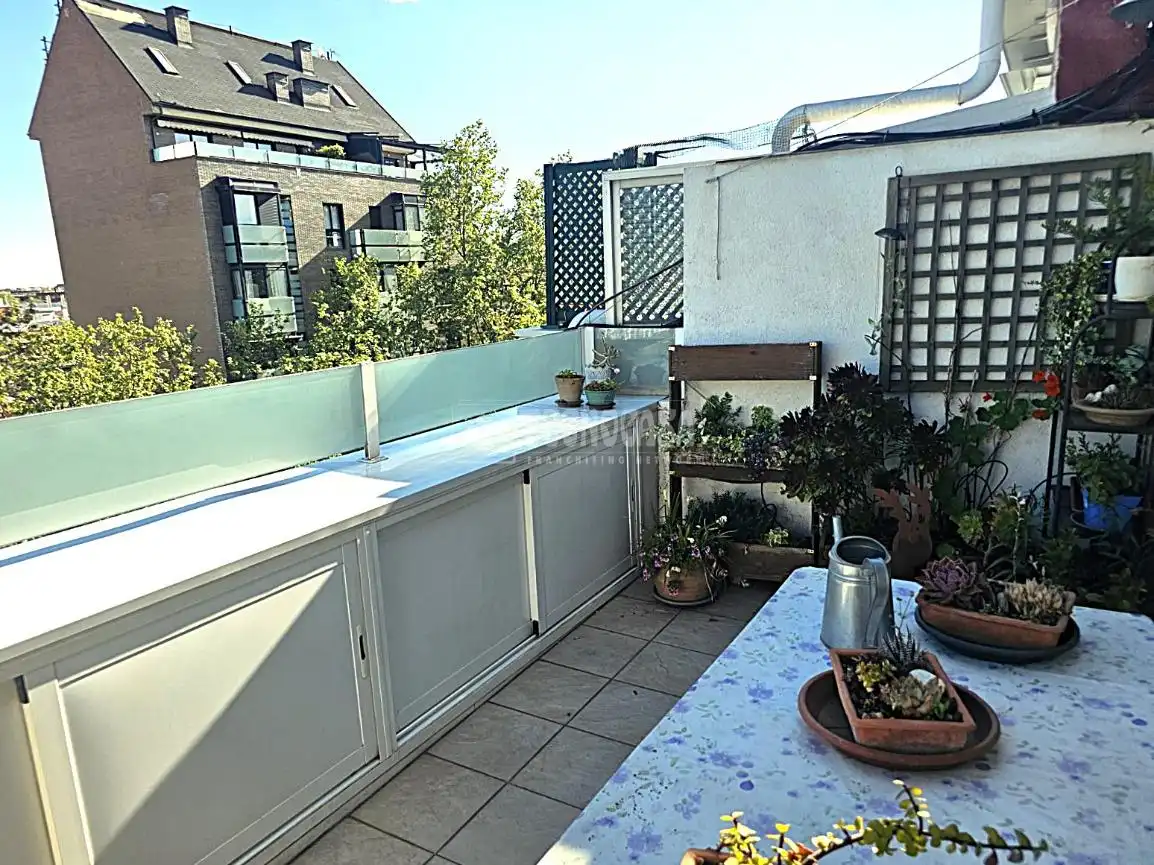 Terrasse von Dachboden zum Verkauf in  Madrid Capital mit Klimaanlage, Heizung und Terrasse