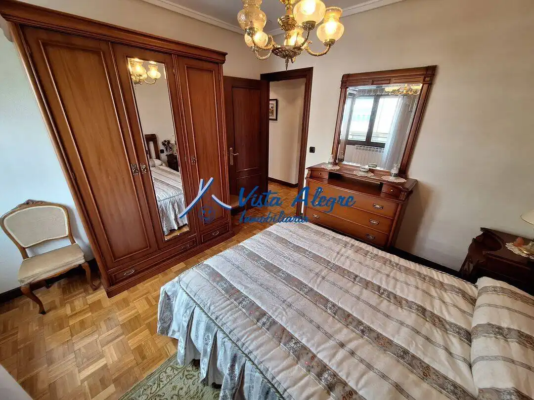 Habitación de Piso en venta en Haro con Calefacción, Terraza y Trastero